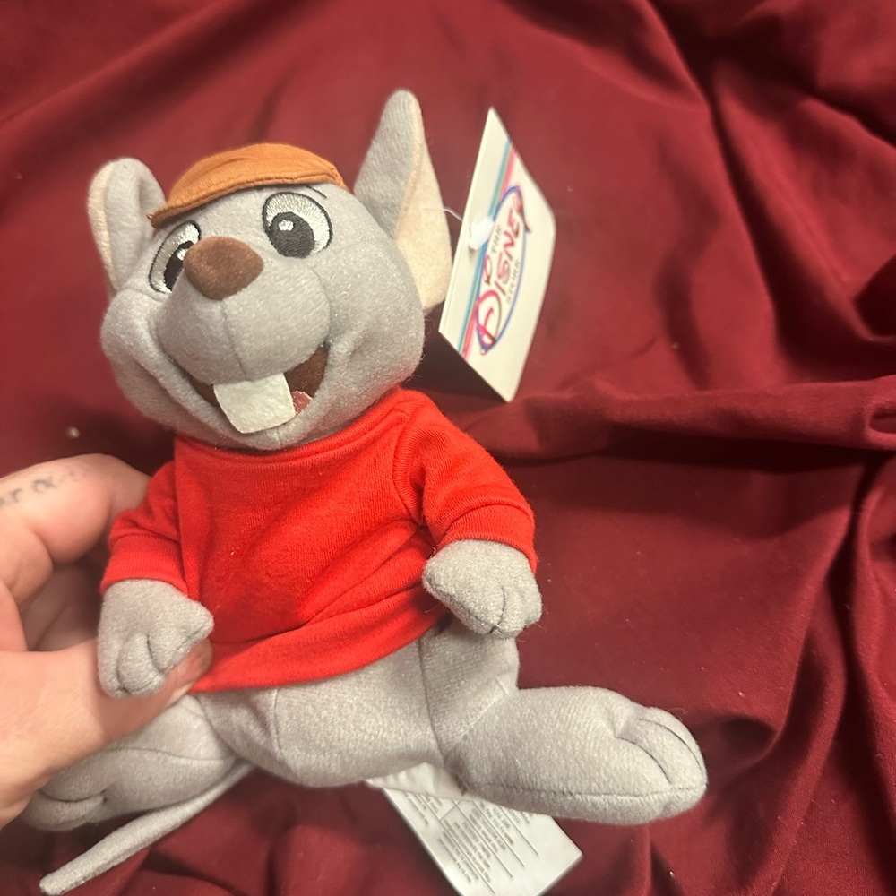 Disney Bernard &‎ Bianca. Rescuers plush set